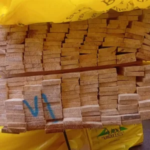 تخته چوب روسی یولکا 2.5*10 خشک کن رفته اورالس 4 متر